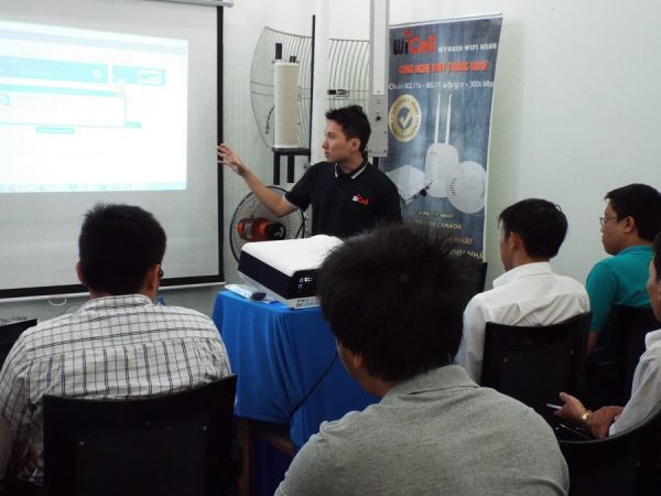 chuoi su kien gioi thieu cong nghe hybrid wifi mesh 600x450 1